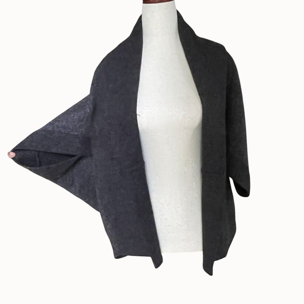 Vtg Saks Fifth Avenue Gray Origami Cocoon Open Front Fleece Wrap Jacket XS - Picture 14 of 16